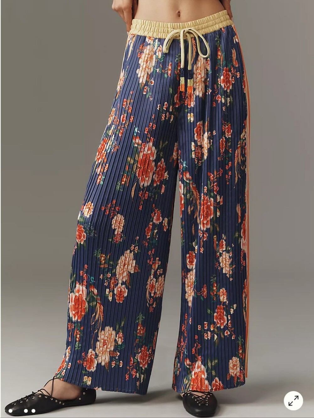 NWT Farm Rio Floral Track Pants Sz. Medium - Picture 1 of 11